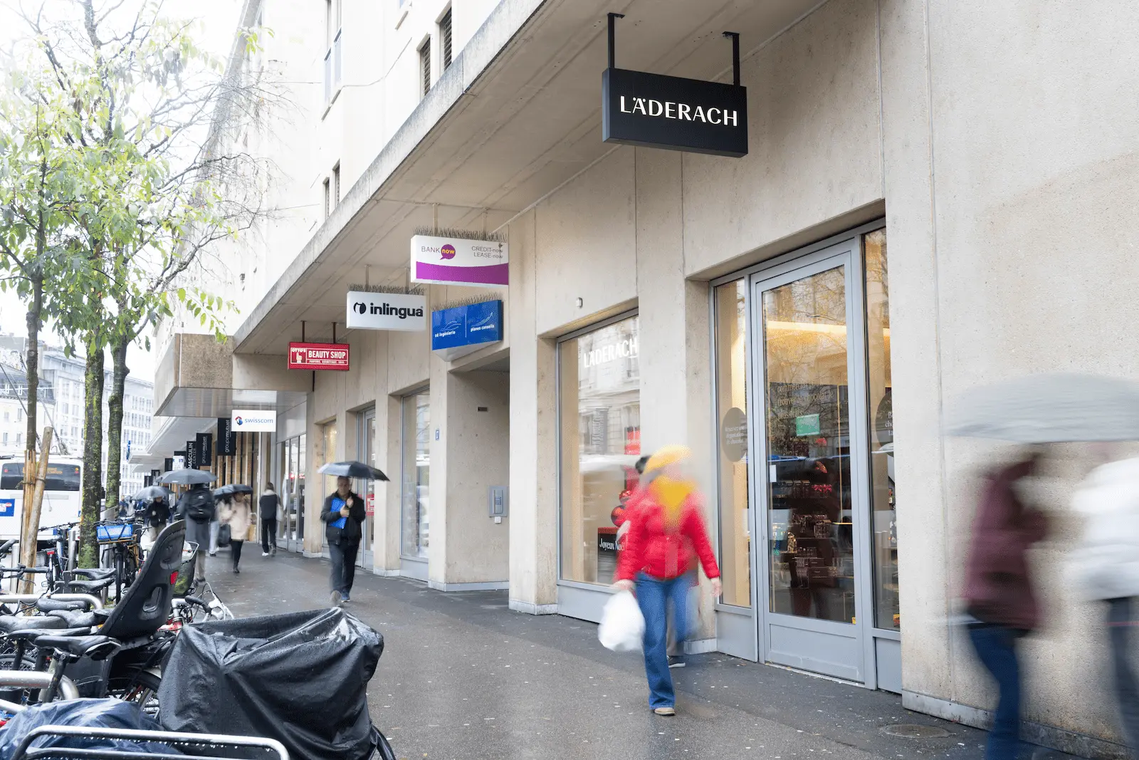 Agência BANK-now Lausanne – vista exterior da agência no centro da cidade